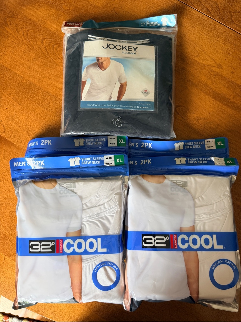 Jockey & 32° Cool Men's Crew Neck Undershirts - White & Black  - NEW 5 Packages